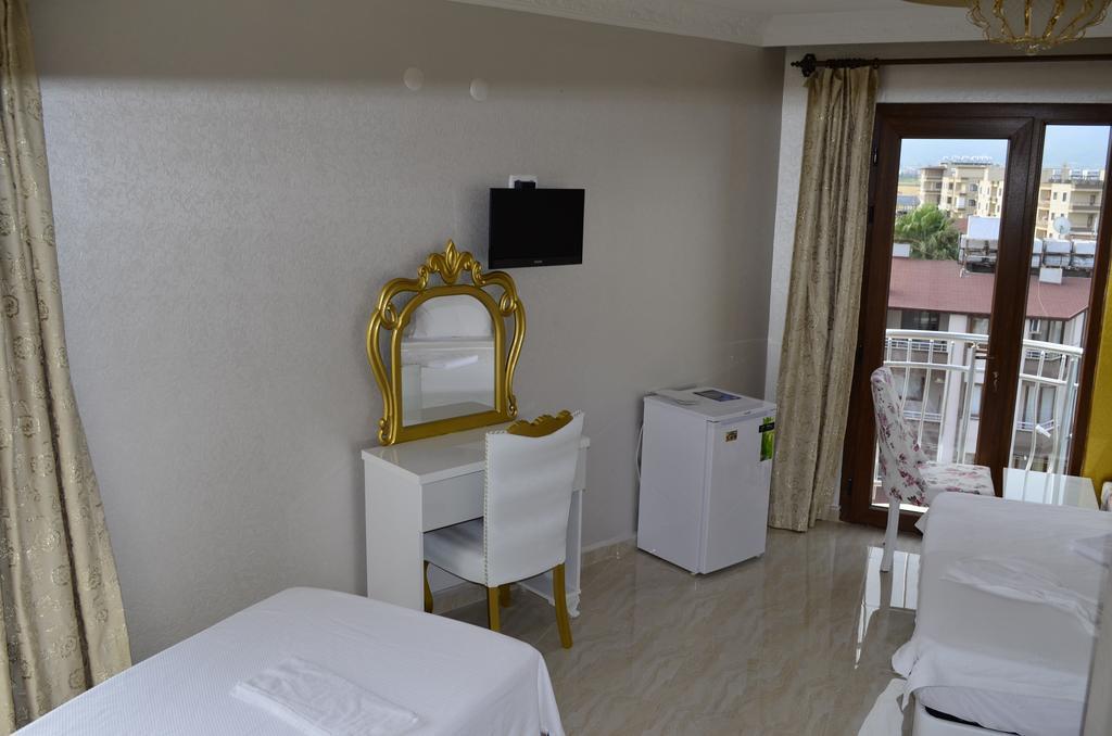 Alev Palace Otel Arsuz Rum bild