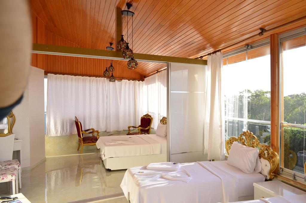 Alev Palace Otel Arsuz Rum bild