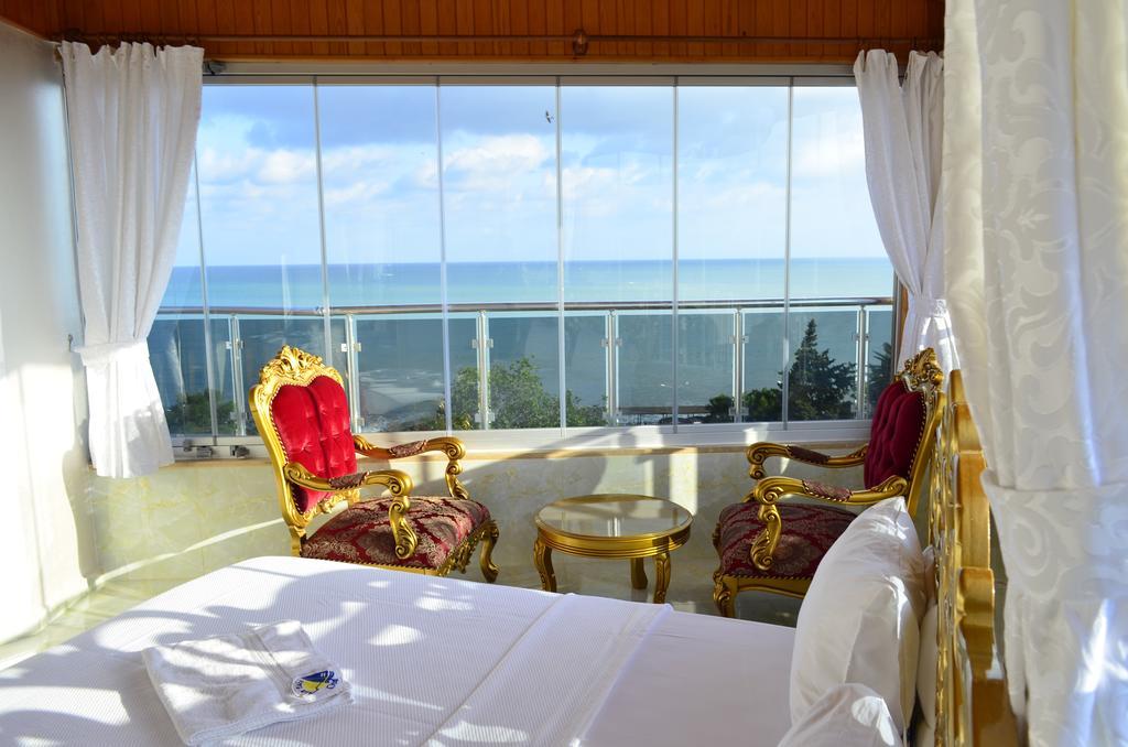 Alev Palace Otel Arsuz Rum bild
